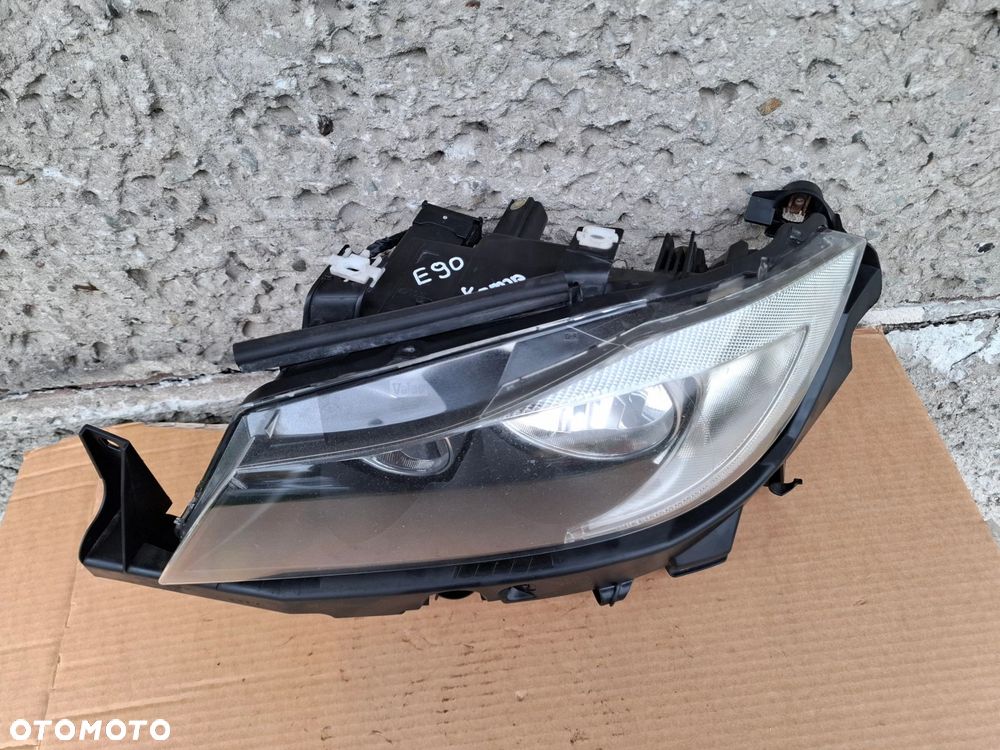 LAMPA PRZEDNIA LEWA BMW E90 E91 05/08r - 1
