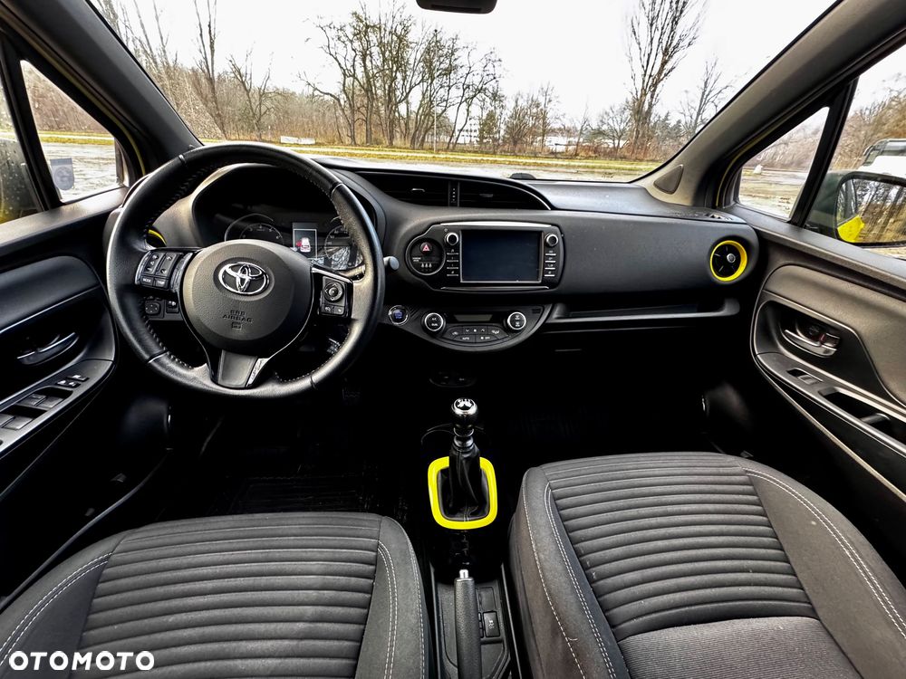 Toyota Yaris 1.5 Selection - 6