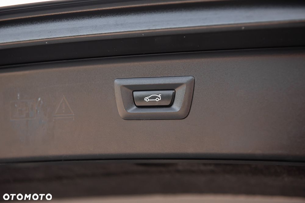 BMW Seria 5 - 29