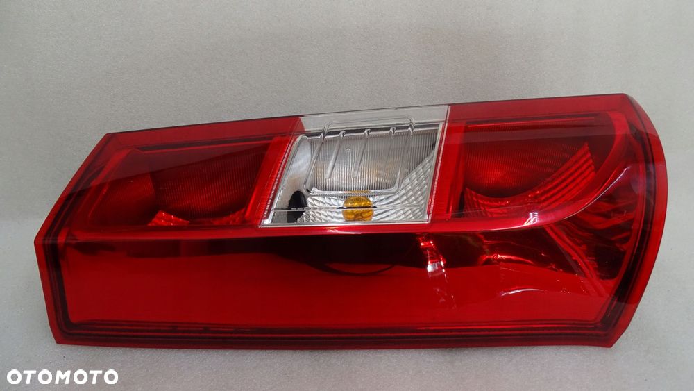 DACIA DOKKER - lampa tylna lewa - 4