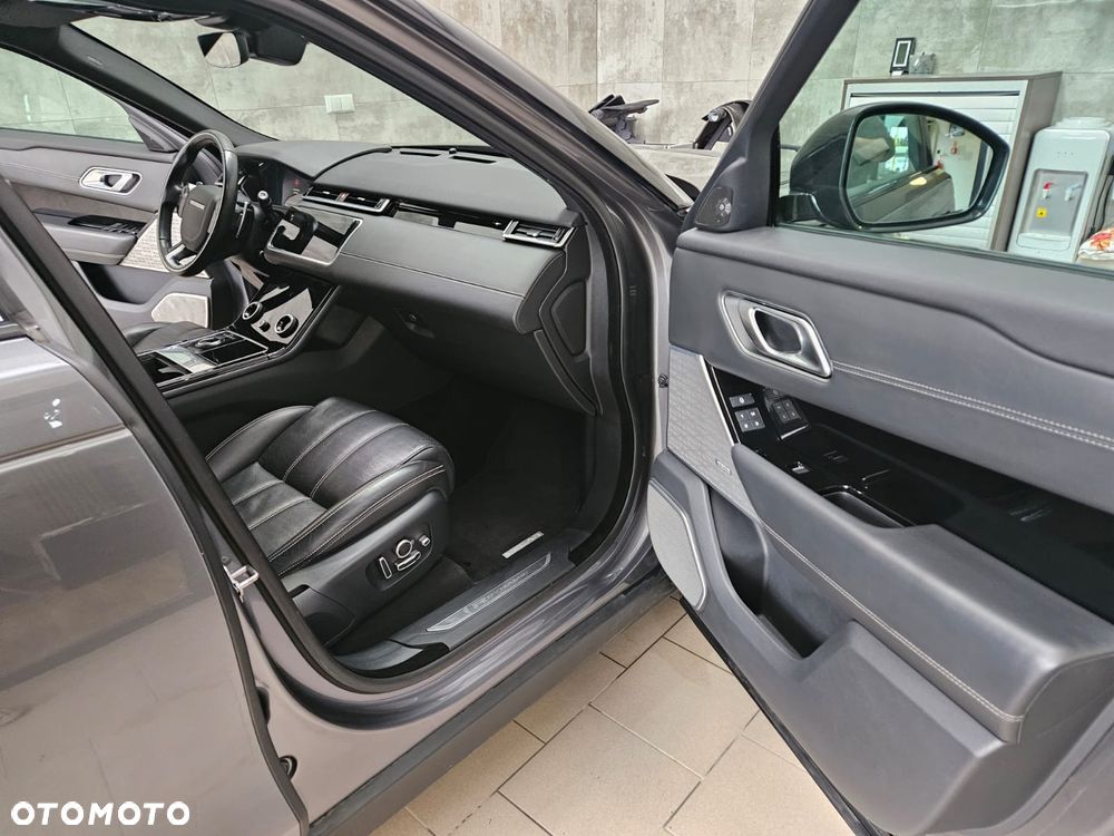 Land Rover Range Rover Velar 3.0 SD6 R-Dynamic S - 29