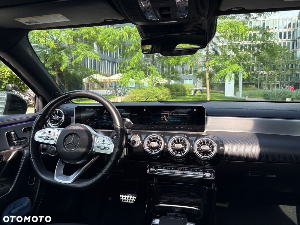 Mercedes-Benz Klasa A 220 AMG Line 7G-DCT - 14