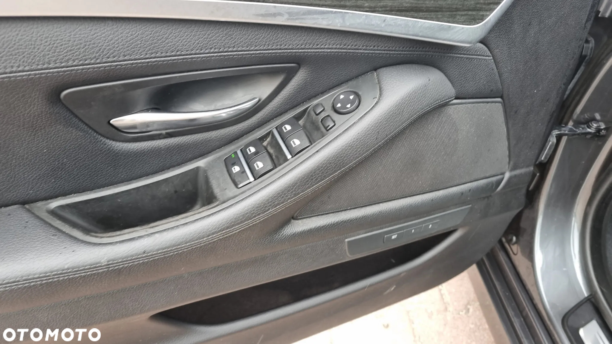 BMW Seria 5 520d Luxury Line - 34