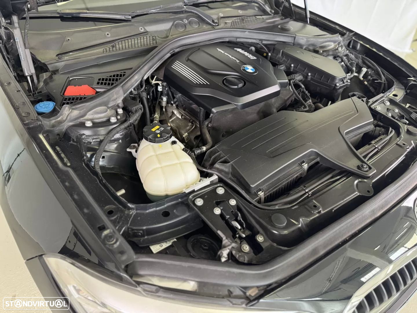BMW 116 d Advantage Auto - 9