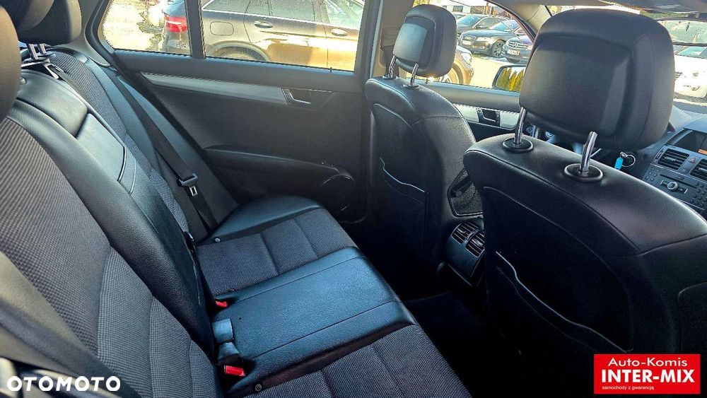 Mercedes-Benz Klasa C 250 CDI Avantgarde Edition - 34