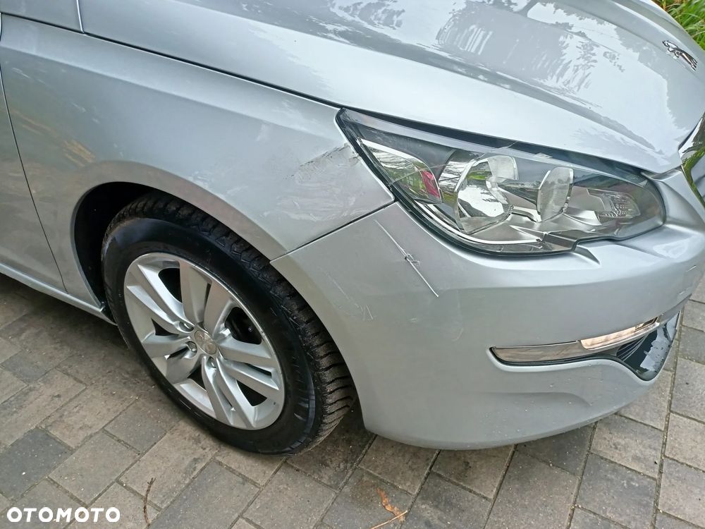 Peugeot 308 PureTech 130 Stop & Start Allure - 4
