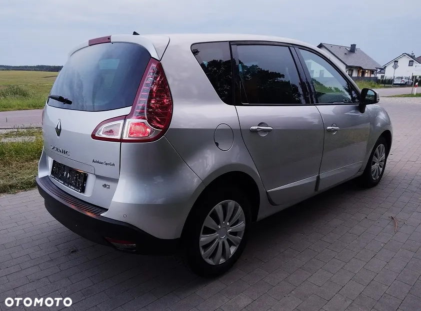 Renault Scenic 1.5 dCi Avantage - 10
