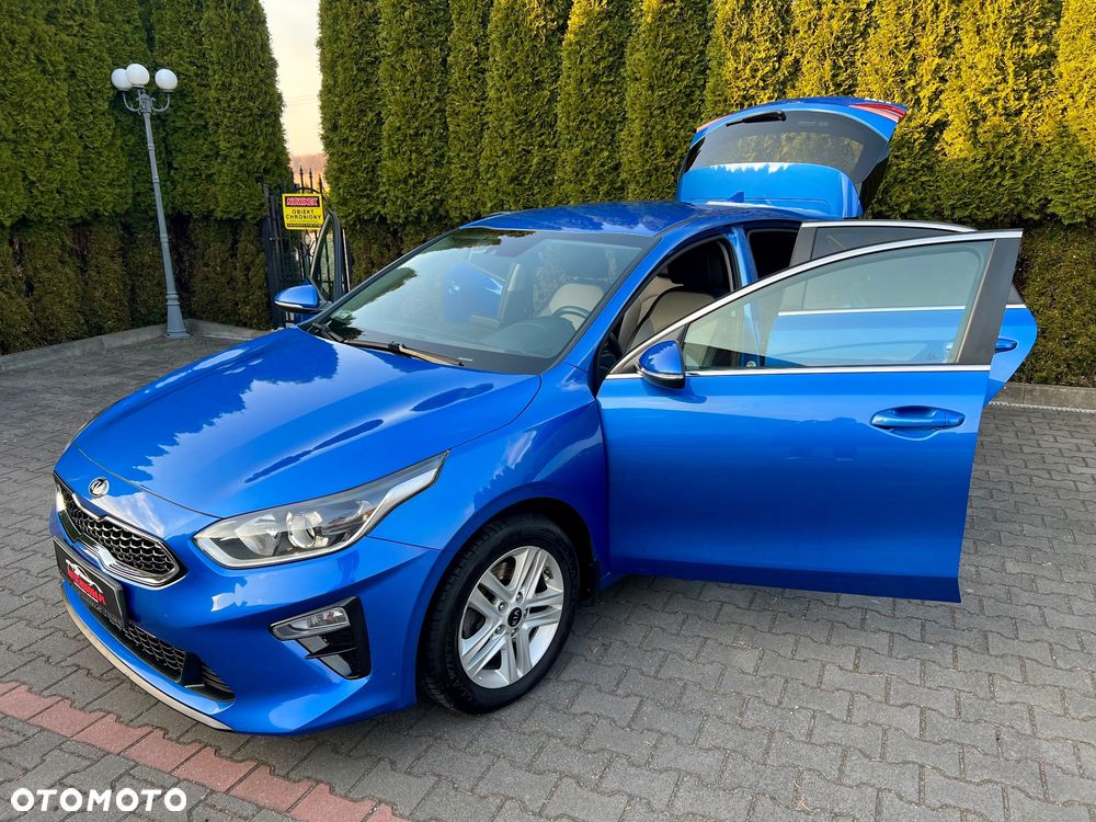 Kia Ceed 1.6 CRDi mHEV L - 6