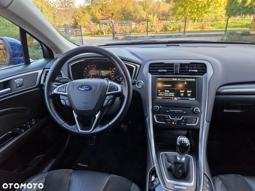 Ford Mondeo 2.0 TDCi STart-Stopp Titanium - 24