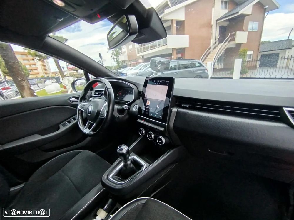 Renault Clio - 18