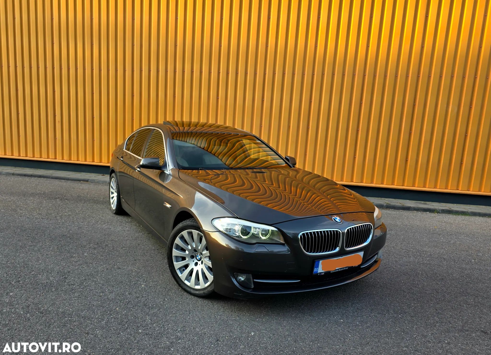 BMW Seria 5 520d - 1