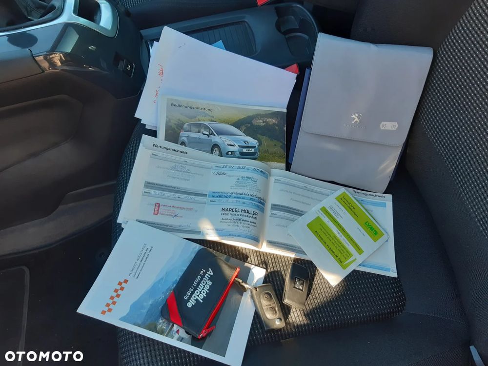 Peugeot 5008 2.0 HDi Premium - 20