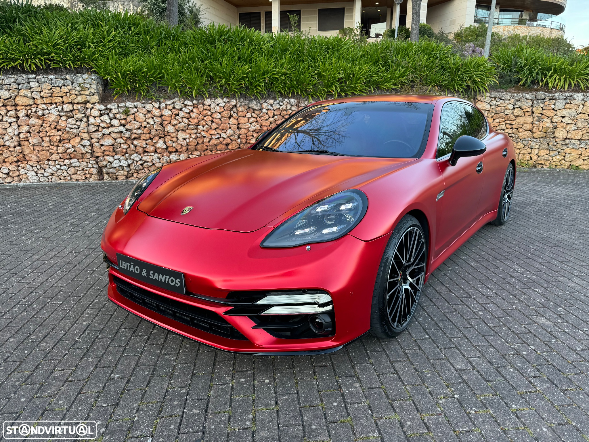 Porsche Panamera Platinum Edition - 8