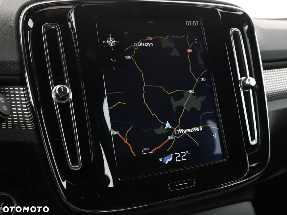 Volvo XC 40 D4 SCR AWD R-Design - 26