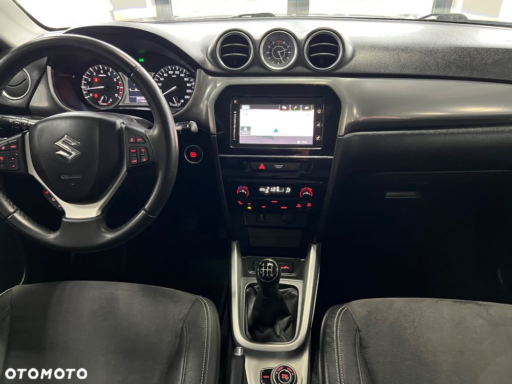 Suzuki Vitara - 20