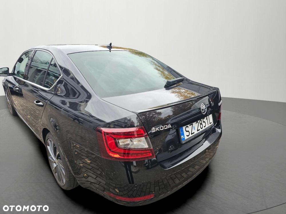 Skoda Octavia 2.0 TSI 4x4 DSG L&K - 6