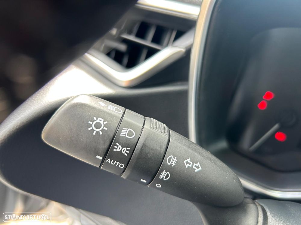 Toyota Corolla SD 1.8 Hybrid Exclusive - 12