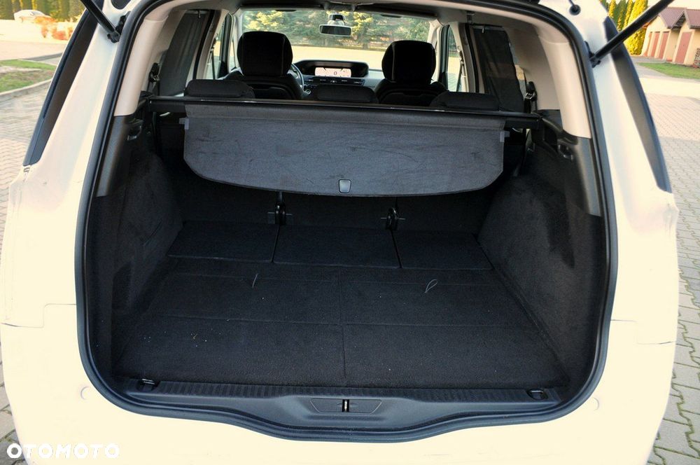 Citroën C4 Grand Picasso - 38