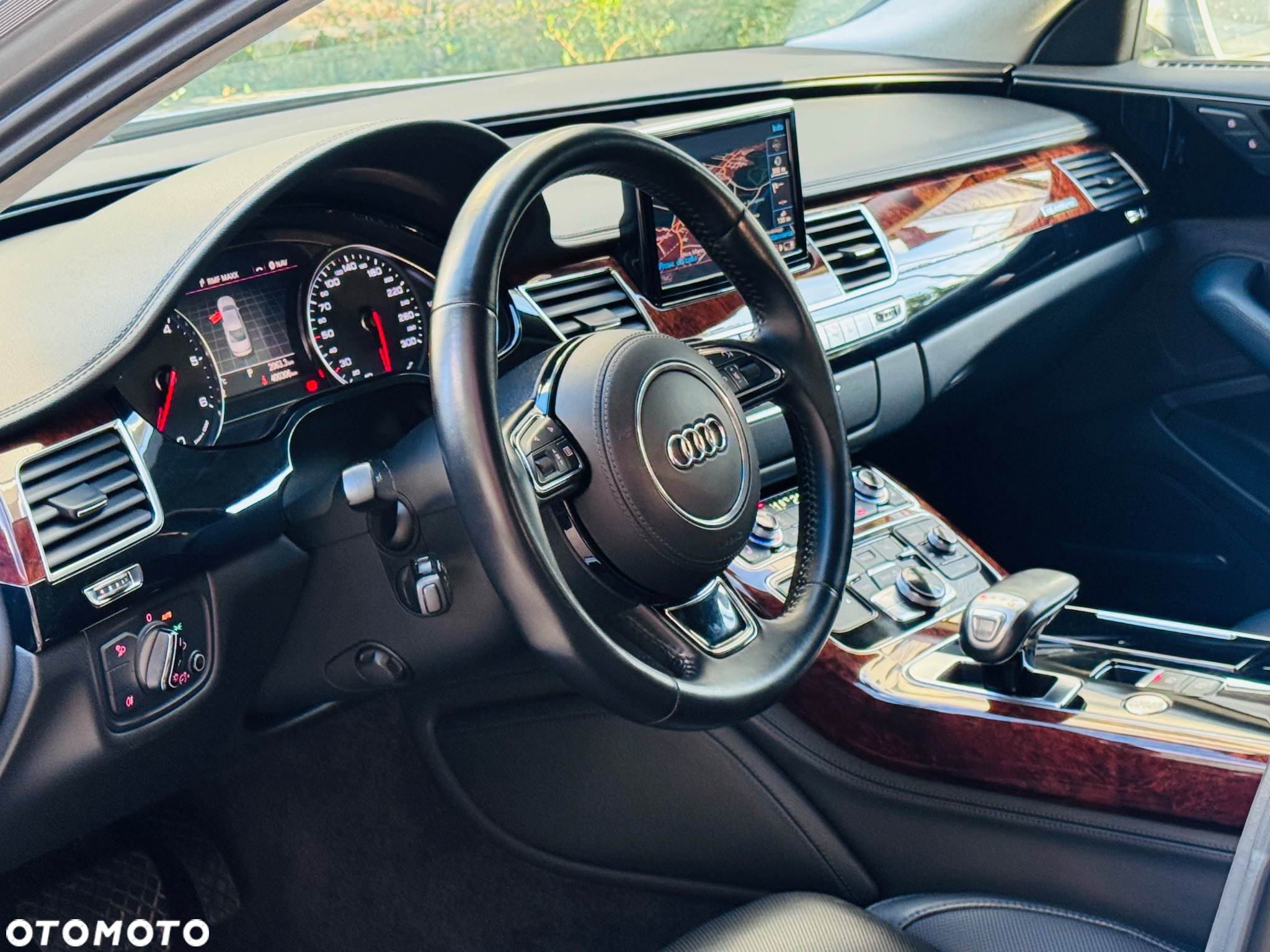 Audi A8 4.2 TDI L Quattro - 25