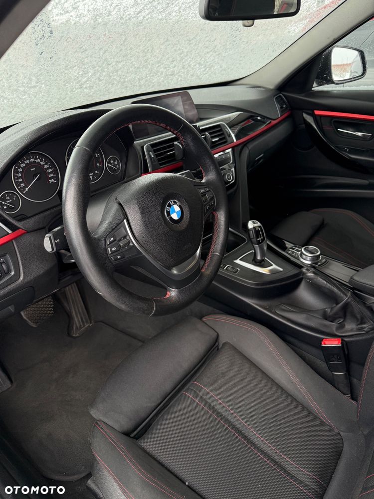 BMW Seria 3 318d - 12