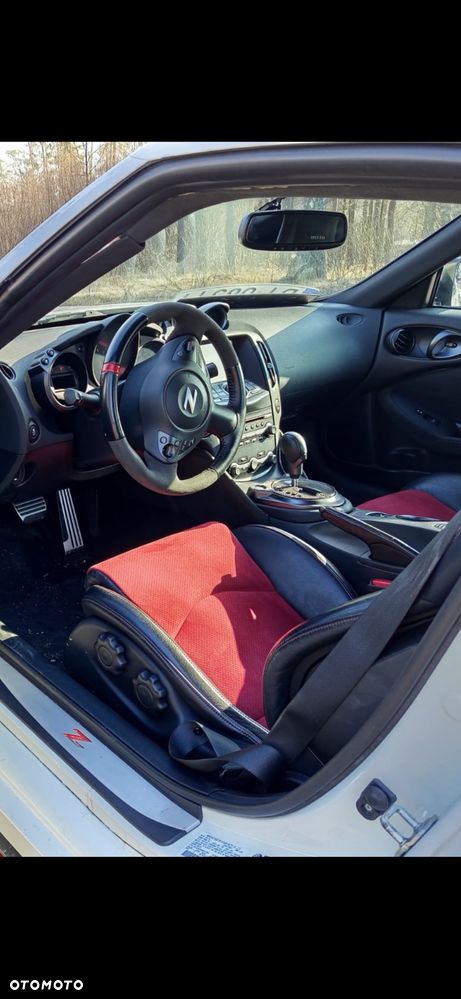Nissan 370 Z - 5