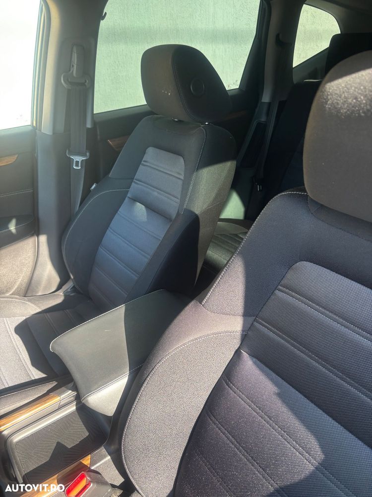 Honda CR-V 1.5 VTEC Turbo 4WD CVT Executive - 9