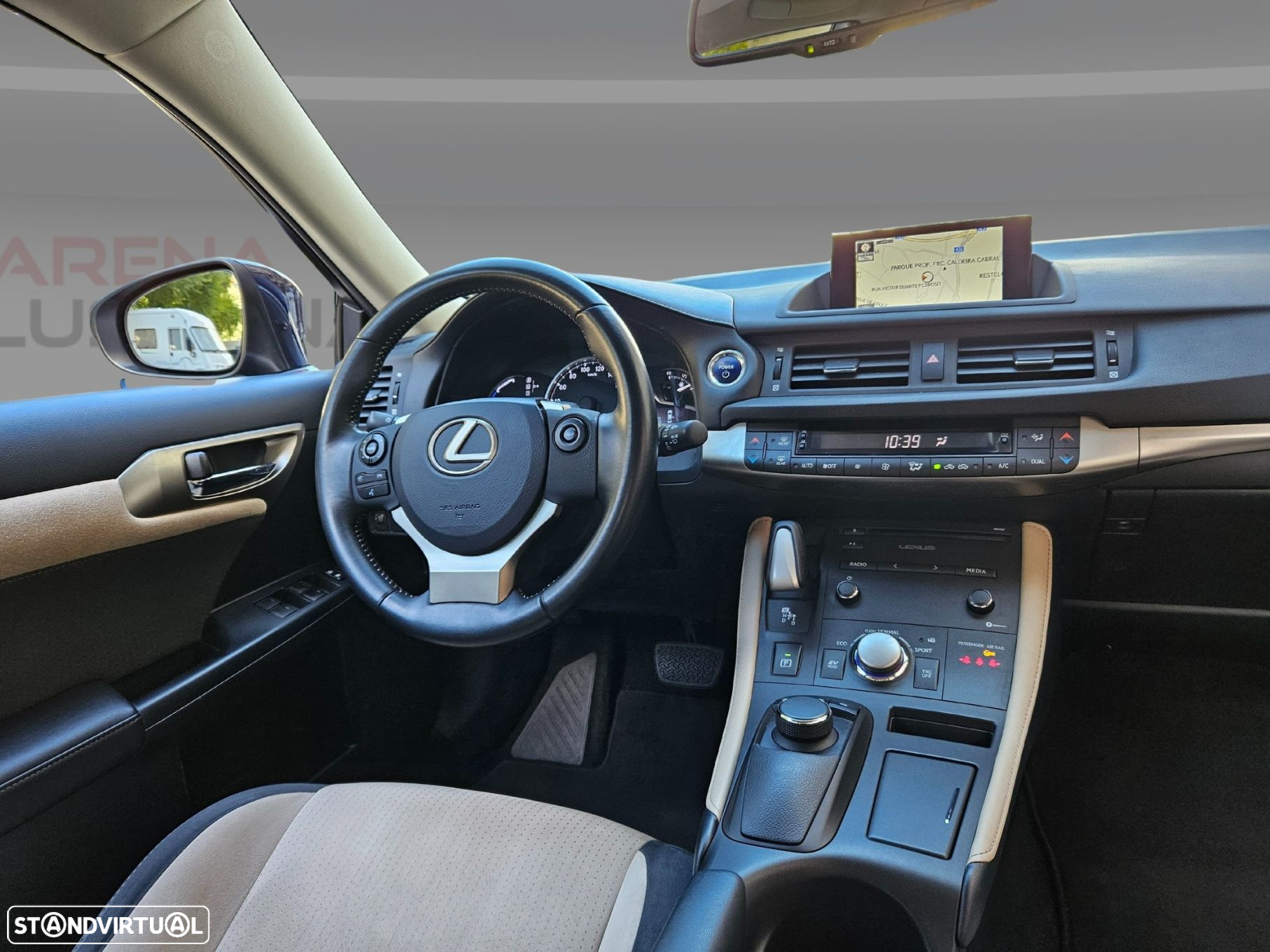Lexus CT 200h Executive+ - 28
