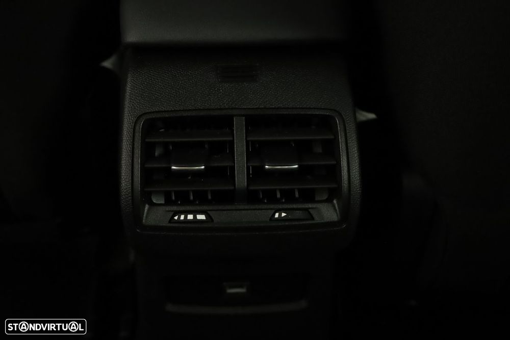 Citroën C4 1.2 PureTech Plus EAT8 - 22