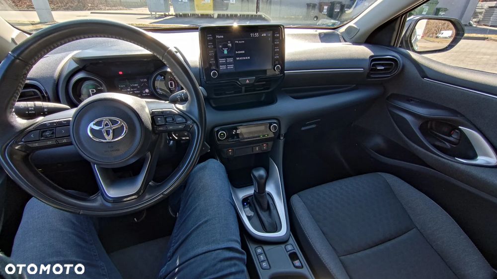 Toyota Yaris - 32
