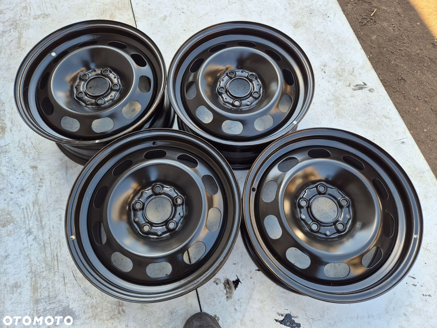 Felgi stalowe BMW 16 BMW 1 F40 - 4