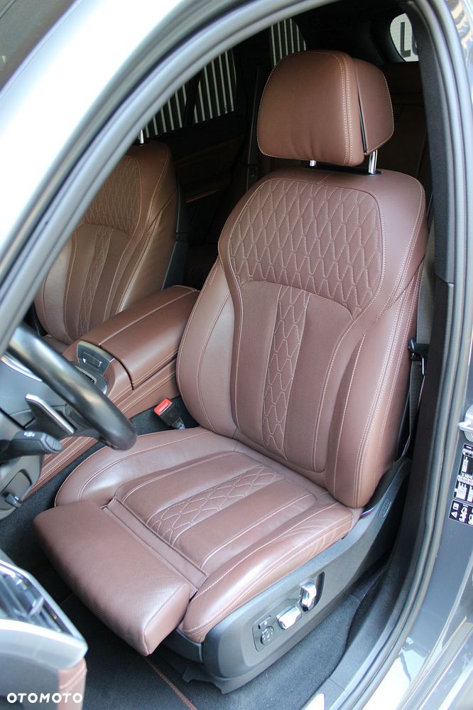 BMW X5 xDrive40d mHEV sport - 8