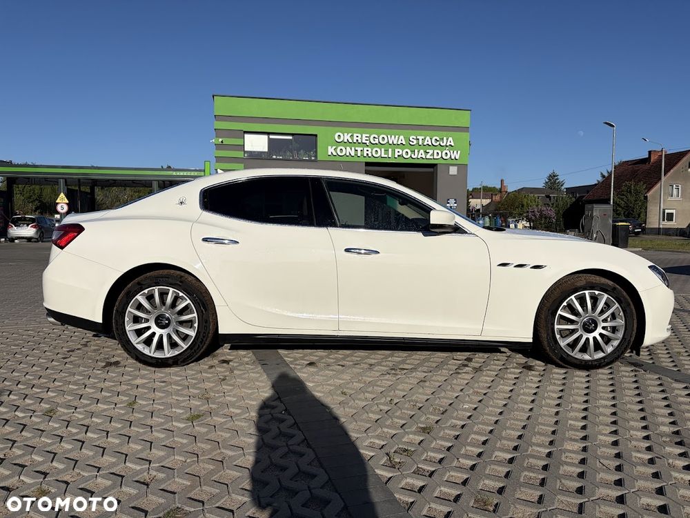 Maserati Ghibli Diesel - 14