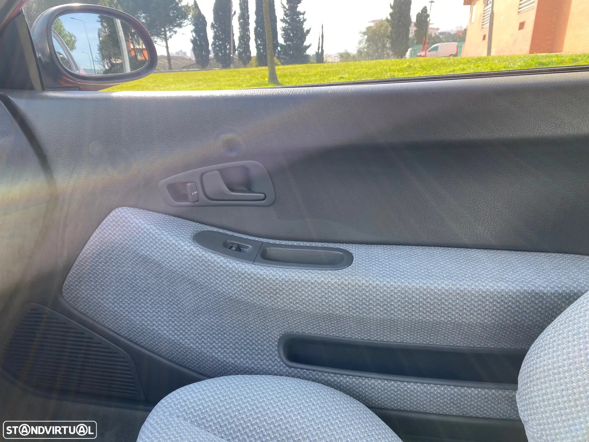Honda Civic 1.5 LSi 16 V - 14