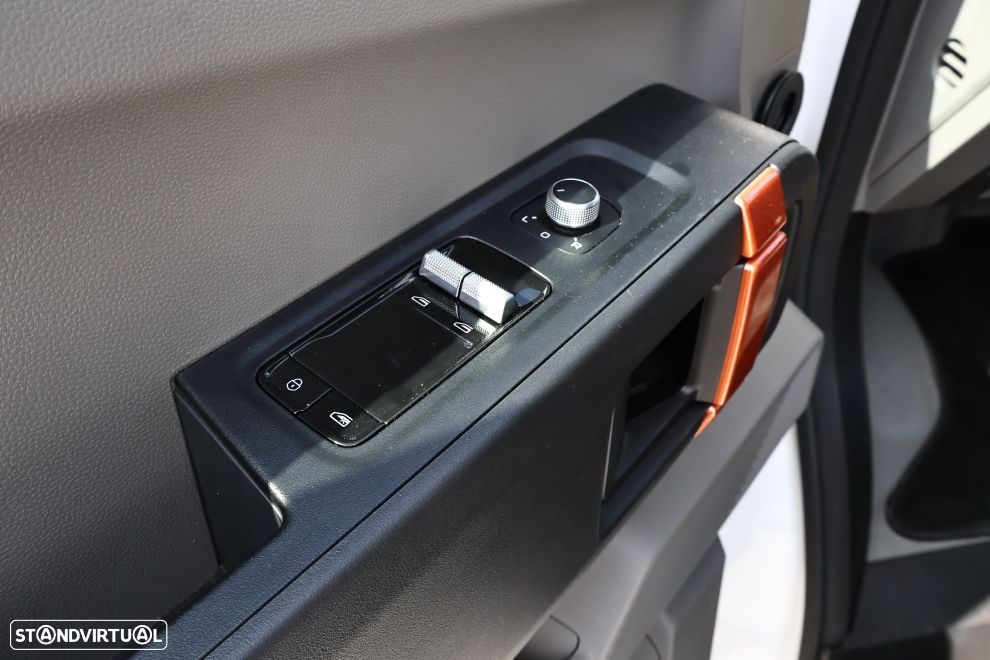 Farizon SuperVan Supervan Fwd L2h1 66kwh + Portas 270º - 16