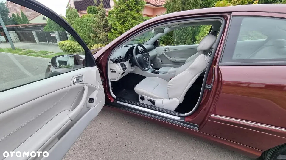 Mercedes-Benz CLC - 9