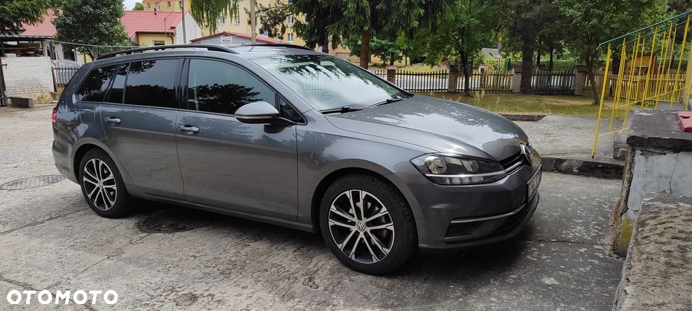 Volkswagen Golf - 3