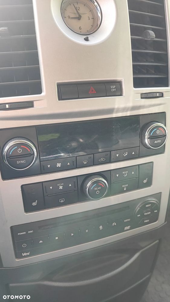 Chrysler Grand Voyager 2.8 CRD Limited - 11