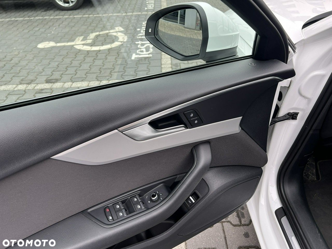 Audi A4 - 11