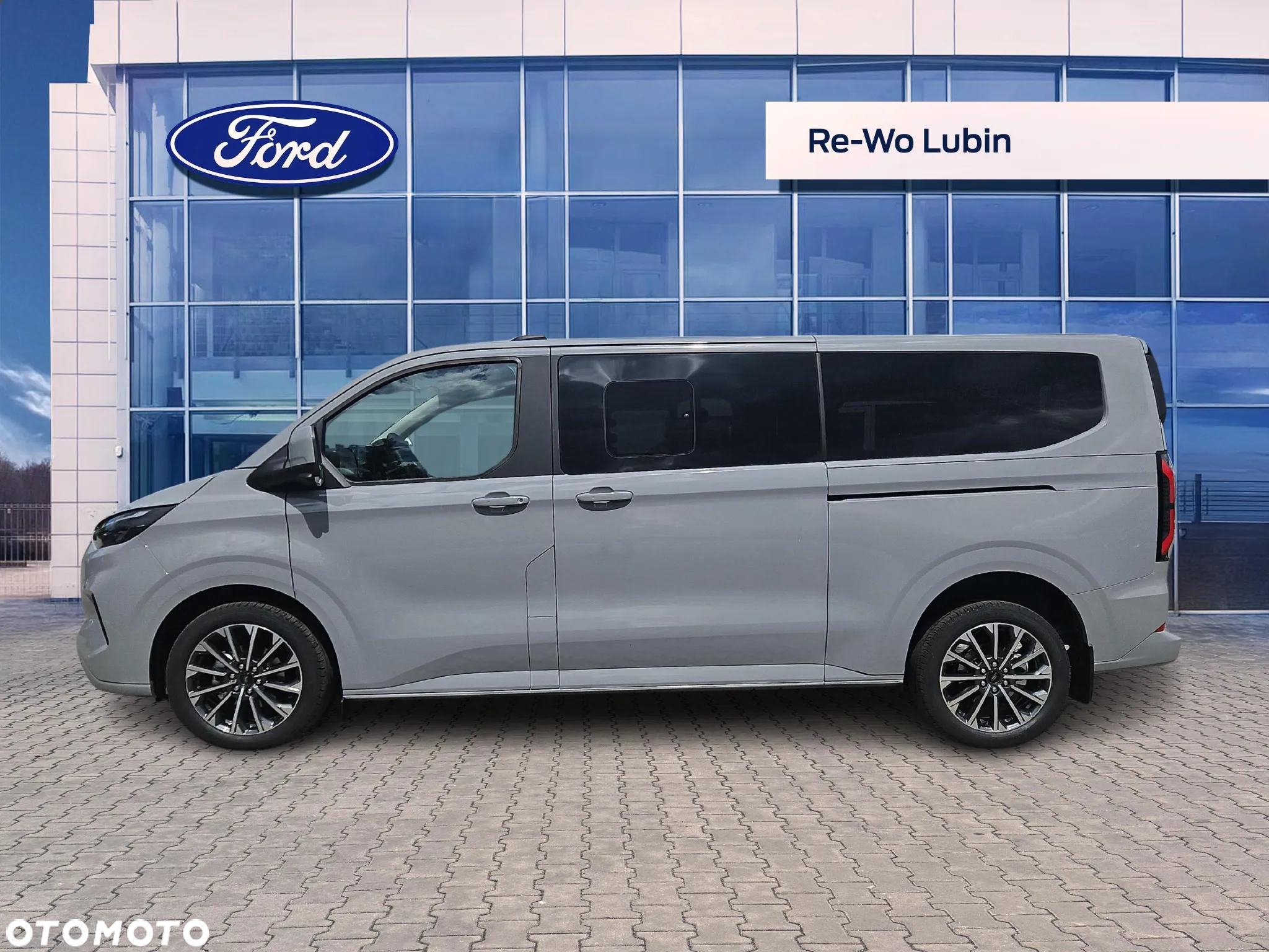 Ford Tourneo Custom 2.0 EcoBlue 320 L2 Titanium X - 2