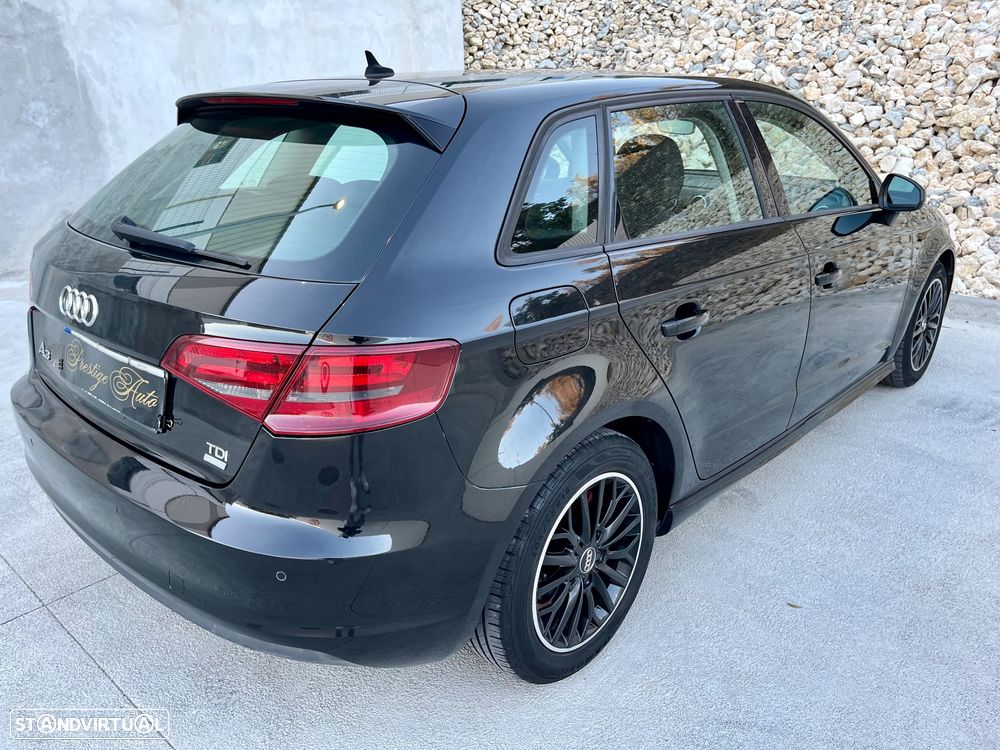 Audi A3 Sportback 1.6 TDI Attraction Ultra - 15