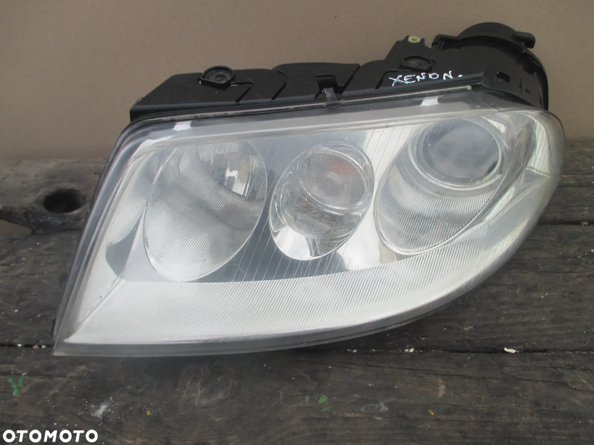 lampa lewa VW Passat B5 lift Xenon Hella Europa - 2