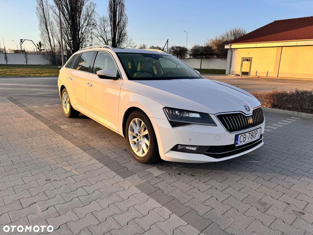 Skoda Superb 2.0 TDI Style DSG7 - 13