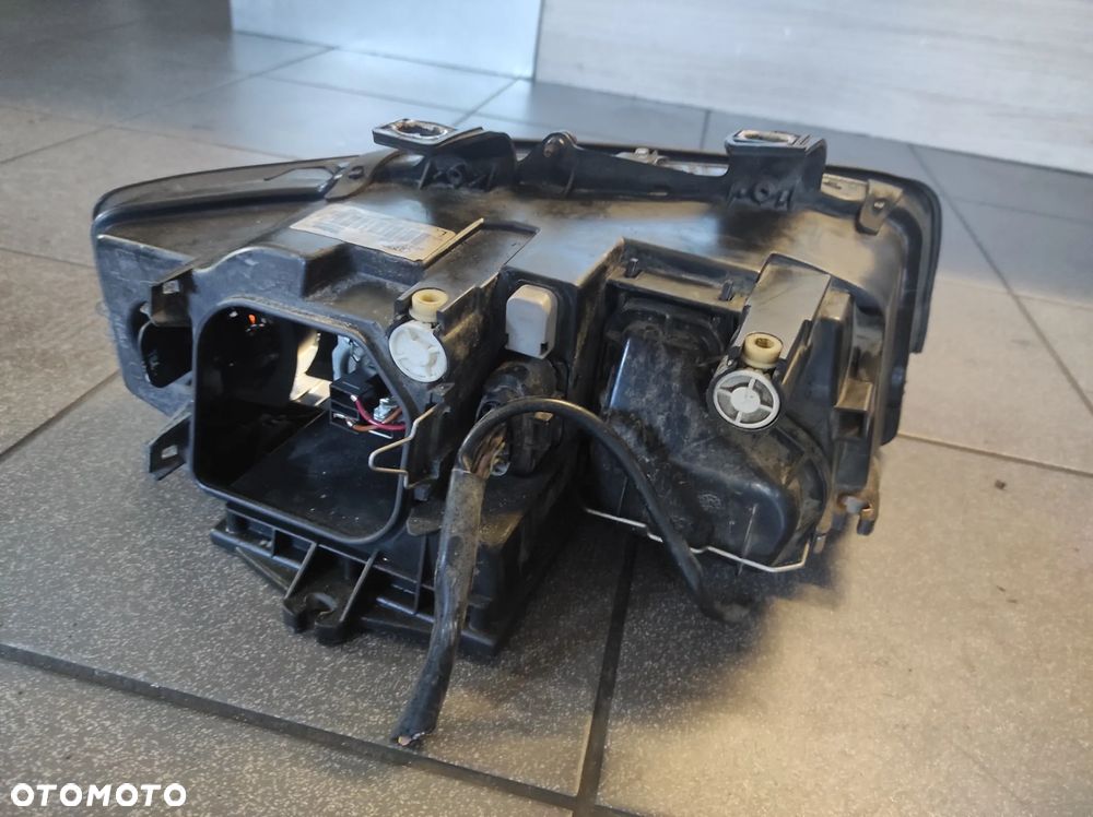 AUDI A4 B6 VALEO LAMPA LEWA PRZEDNIA LEWY PRZÓD SOCZEWKA H7 ..8E0.. WYSYŁKA !!! - 4