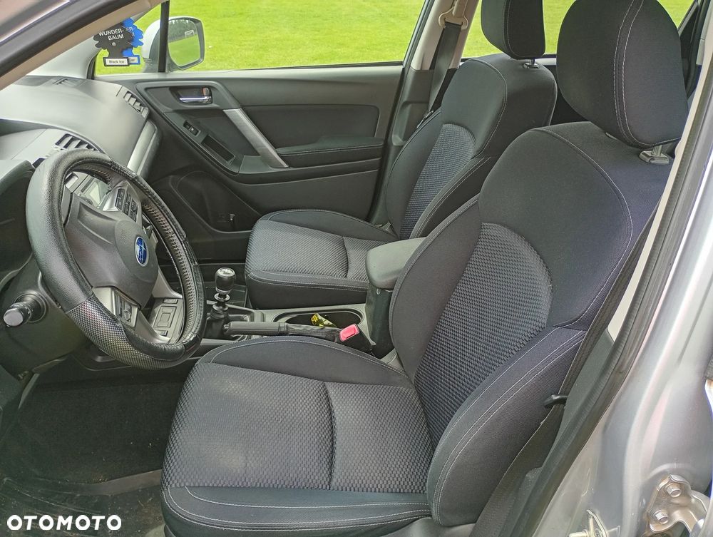 Subaru Forester 2.0D XC 000 Euro5 - 12