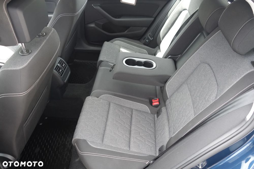 Volkswagen Passat 2.0 TDI EVO Business DSG - 14