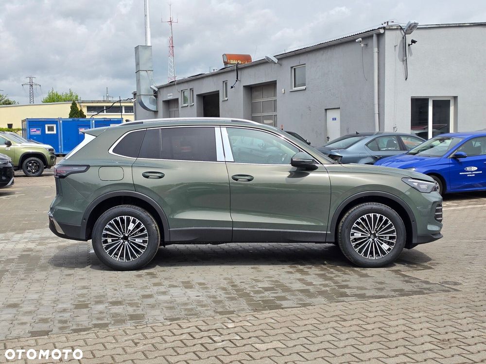 Volkswagen Tiguan 1.5 eHybrid PHEV 150kW Elegance DSG - 8