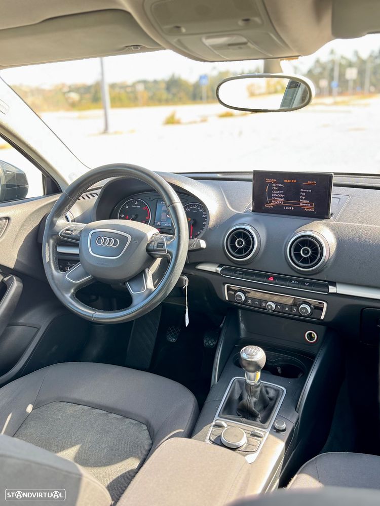 Audi A3 1.6 TDI Advance - 9
