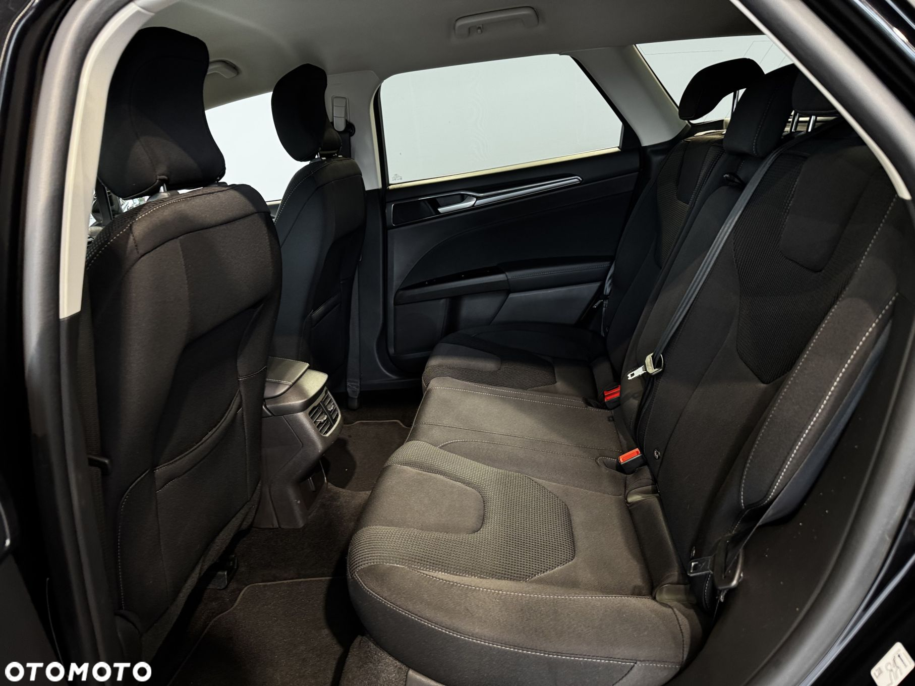 Ford Mondeo - 13