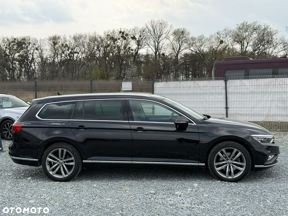 Volkswagen Passat Variant 2.0 TDI 4Mot Elegance DSG - 10