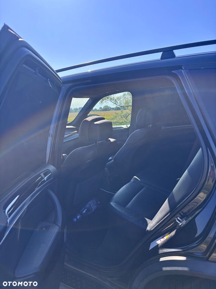 BMW X5 4.8i xDrive - 5